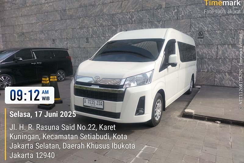 Sewa Hiace Kembangan Selatan