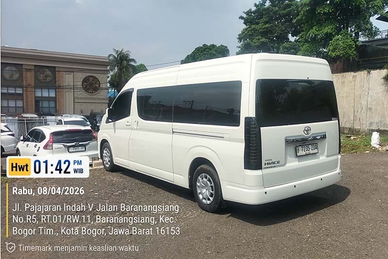 Sewa Mobil Hiace Cisempur