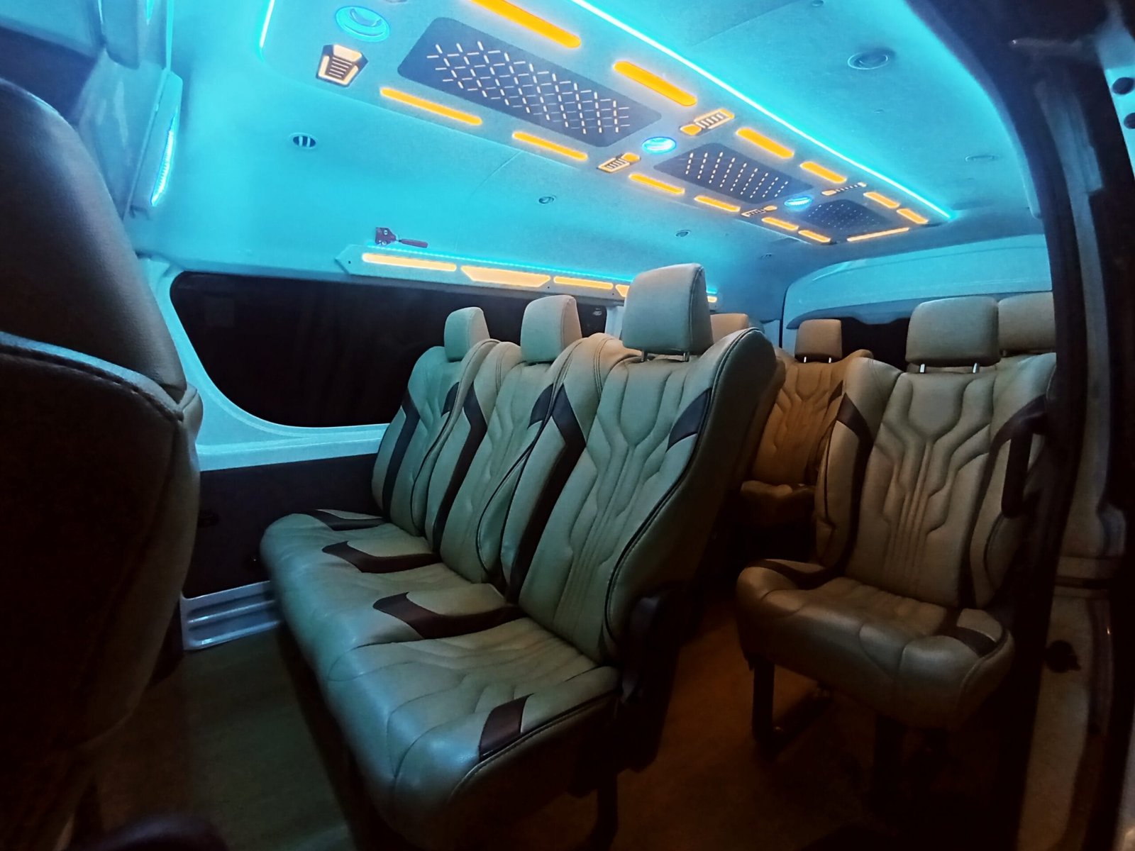 Sewa Hiace Cimande