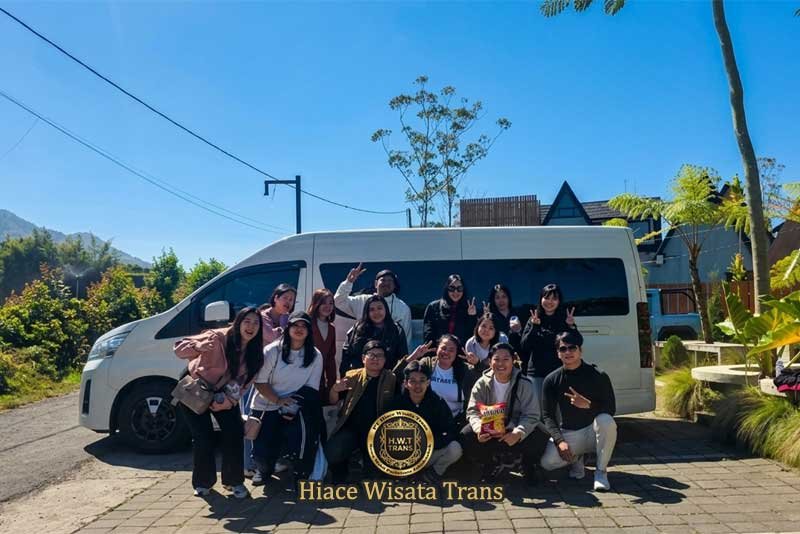 Sewa Hiace Murah Bogor