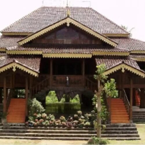 Sejarah Kolonial Inggris, benteng pertahanan terbesar Asia Tenggara – Rafflesia arnoldii flora langka dunia