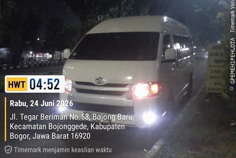 Sewa Hiace Meruya Utara